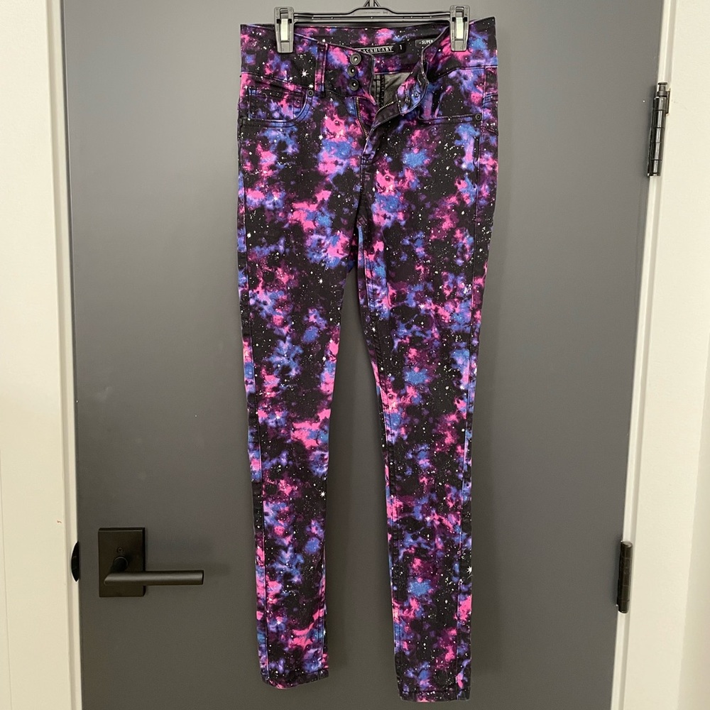 Size 1 galaxy patterned skinny jeans